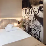 Apart-hotel Art Hotel's 4*