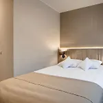Apart-hotel Art Hotel's 4*