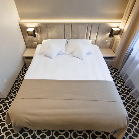 Art Hotel's Apart-hotel