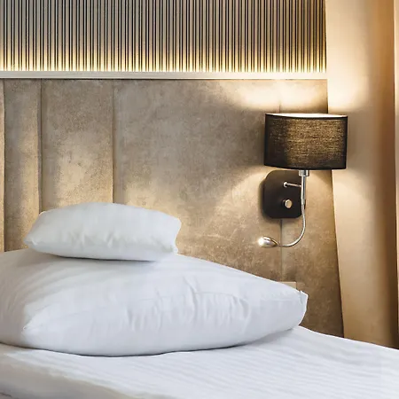 Art Hotel's 3*