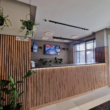 Art Hotel's Hotel apartamentowy 3*