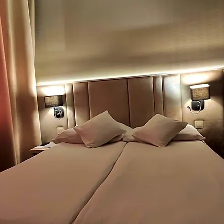 Art Hotel's 3*