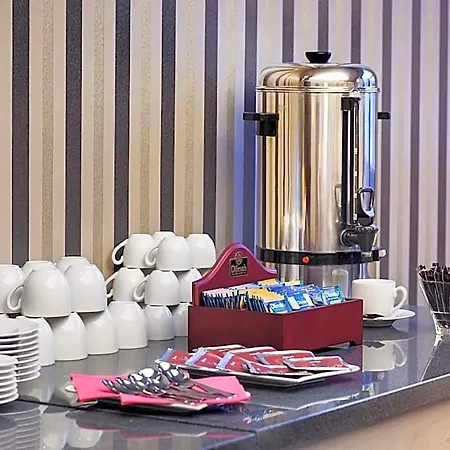 アパートホテル Art Hotel's ソスノヴィエツ