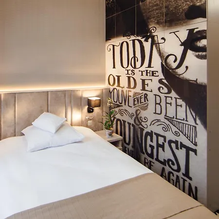 Apartmanhotel Art Hotel's 3*