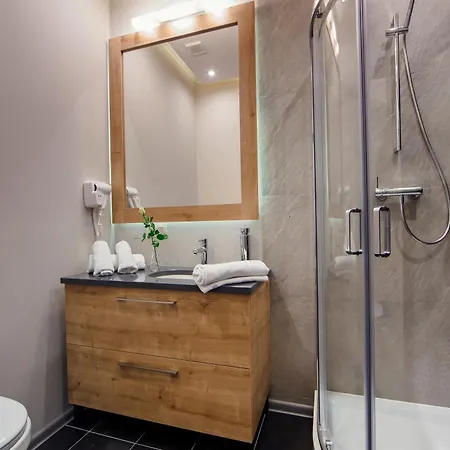 Art Hotel's Apartmanhotel 3*