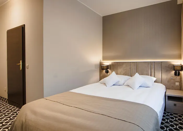 Hotel apartamentowy Art Hotel's 3*